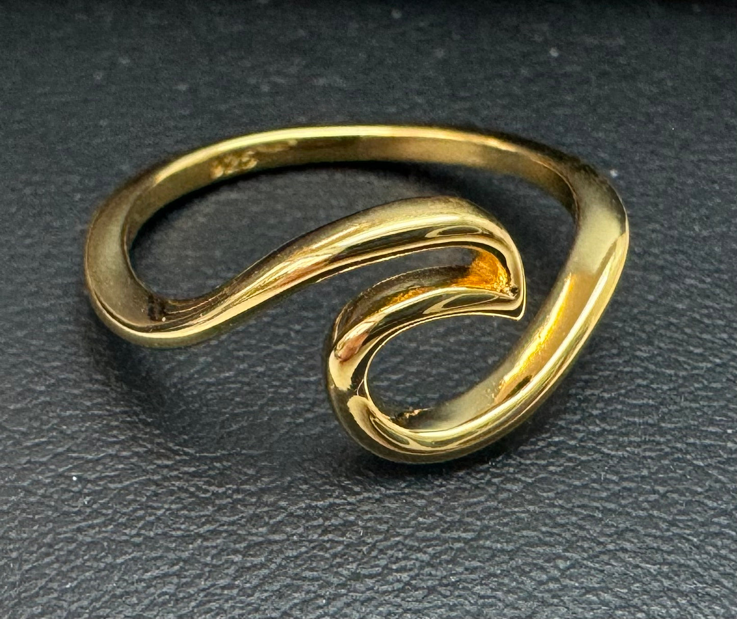 Ocean Wave Rings